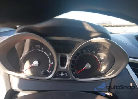 2012 Ford Fiesta Se z USA, uszkodzony, nr VIN 3FADP4BJ5CM152308